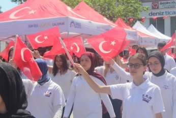 Görevimiz 19 Mayıs ruhuyla geleceğe taşımak