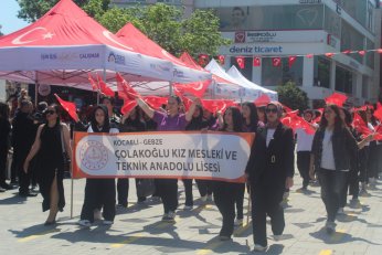 Görevimiz 19 Mayıs ruhuyla geleceğe taşımak