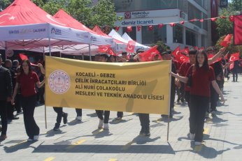 Görevimiz 19 Mayıs ruhuyla geleceğe taşımak