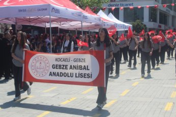 Görevimiz 19 Mayıs ruhuyla geleceğe taşımak