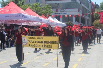 Görevimiz 19 Mayıs ruhuyla geleceğe taşımak