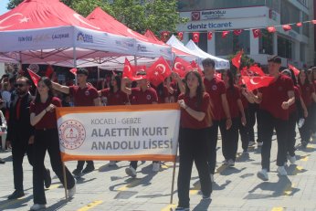 Görevimiz 19 Mayıs ruhuyla geleceğe taşımak