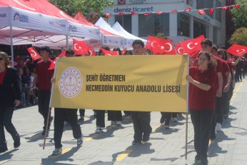 Görevimiz 19 Mayıs ruhuyla geleceğe taşımak