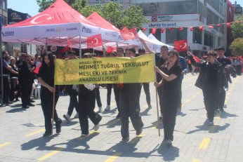 Görevimiz 19 Mayıs ruhuyla geleceğe taşımak