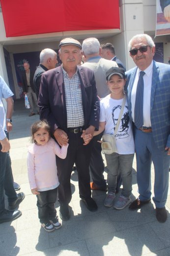 Özgürlük ve adaletin savunucusu olacağız