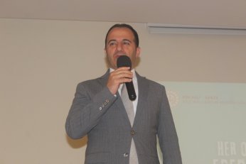 Darbe ve krizlere karşı düşünen toplum