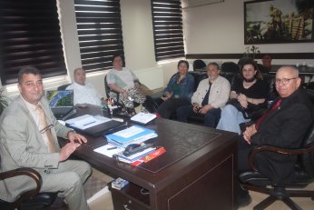 Sarkuysan'da vur patlasın çal oynasın