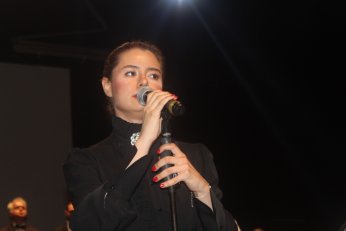 Beşinci konserde Zeki Müren’i yâd ettiler