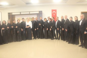Beşinci konserde Zeki Müren’i yâd ettiler