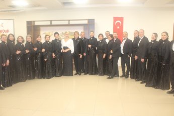 Beşinci konserde Zeki Müren’i yâd ettiler