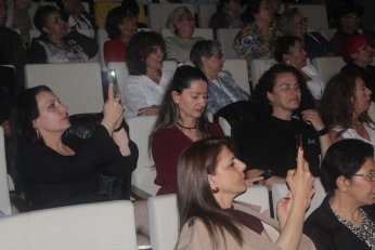 Beşinci konserde Zeki Müren’i yâd ettiler