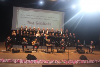 Beşinci konserde Zeki Müren’i yâd ettiler