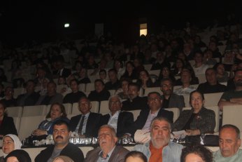 Oyun oyun türkü türkü Türkiye turu 