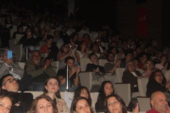 Oyun oyun türkü türkü Türkiye turu 
