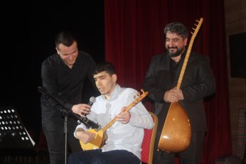 Oyun oyun türkü türkü Türkiye turu 