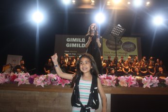 Oyun oyun türkü türkü Türkiye turu 