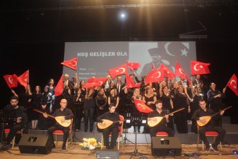Oyun oyun türkü türkü Türkiye turu 