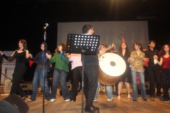 Oyun oyun türkü türkü Türkiye turu 