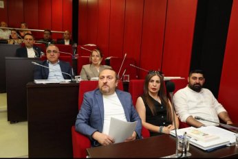 Kamu binalarının alt kotu otoparka dönüştürülmeli