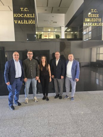 Kamu binalarının alt kotu otoparka dönüştürülmeli