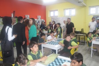 Ömrü ve ismi gelecek nesillerde yaşayacak 