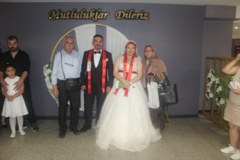 Başkent’ten gelen gelin cüzdanı kaptırmadı 