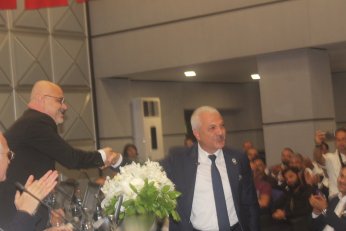 Tamamen ticaret odaklı bir oda inşa edeceğiz