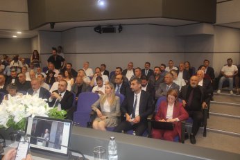 ABD’ye satmak için üretim.  Dünyaya satmak için kreatif
