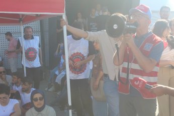 Dilovalı baskı ve kabuğu kırıyor