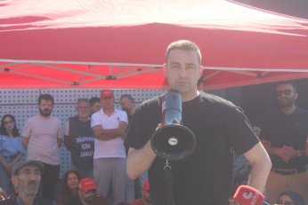 Bu nöbet, bir isyanın, haykırışın gereğidir