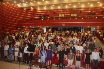 Şarkılar melodiler semaya. Fidanlar toprağa TEMA'ya