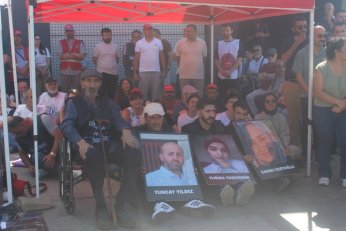 Onlara bir şey olmuyor. Sofralarında bir kişi eksik