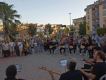 Saray güdümlüyü tanımıyor eşit yurttaşlık istiyoruz 