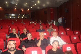 Belediye kredi kartından  caydı. Zammı eylüle erteledi