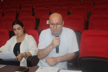 Belediye kredi kartından  caydı. Zammı eylüle erteledi