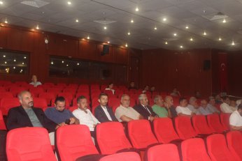 Belediye kredi kartından  caydı. Zammı eylüle erteledi