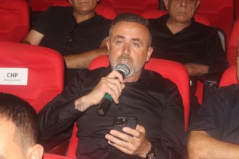 Belediye kredi kartından  caydı. Zammı eylüle erteledi