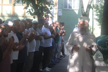 Abdullah Özer son yolculuğuna uğurlandı