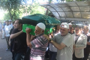 Abdullah Özer son yolculuğuna uğurlandı
