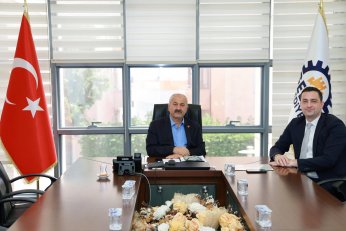 Adliyede avukat otoparkına çeki düzen