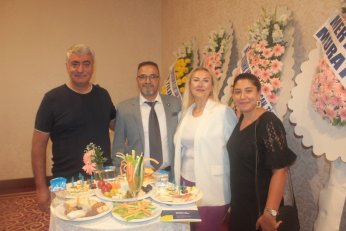 Nail abisi yoktu ama ablaları geldi