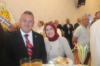 Nail abisi yoktu ama ablaları geldi