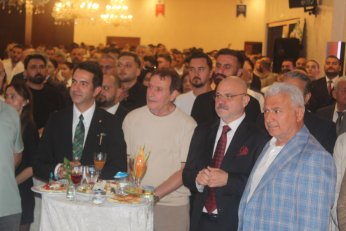 Nail abisi yoktu ama ablaları geldi