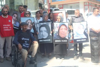 Yarısı akrabam. Hepsi AK Partili.  Can mı alacak?
