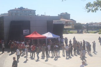 Türkiye’ye eş zamanlı  nöbet eylemi çağrısı