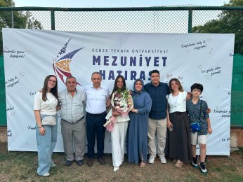 GTÜ’de her yer tören alanı