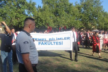 GTÜ’de her yer tören alanı