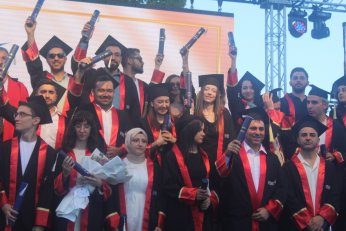 GTÜ’de her yer tören alanı