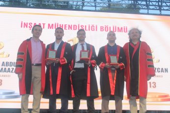GTÜ’de her yer tören alanı