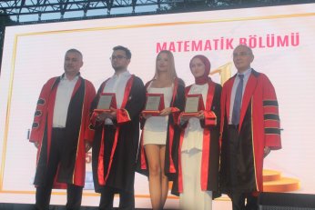 GTÜ’de her yer tören alanı